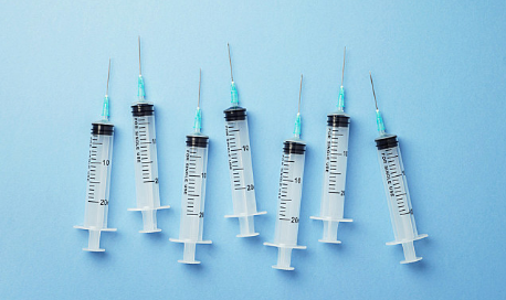 新冠疫苗兩針中間，能打流感疫苗嗎？
